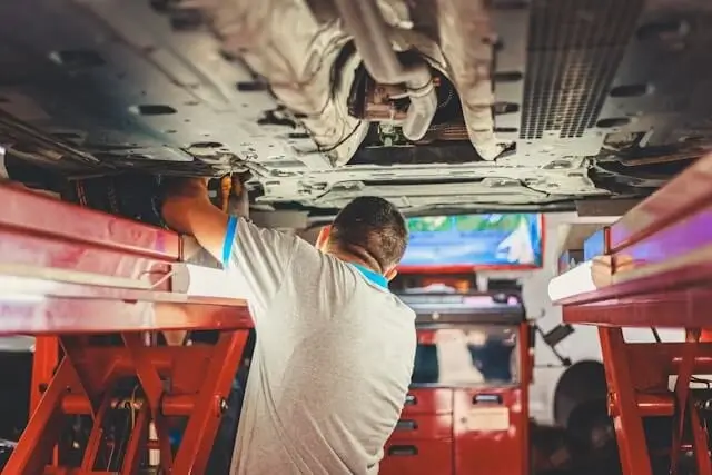 Imagen destacada del post: Encontrar un Taller mecánico cerca de mí en San Diego, CA: Servicios automotrices confiables