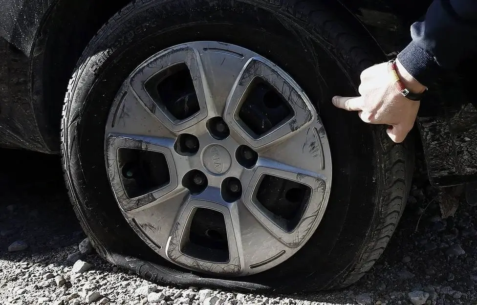 Imagen destacada del post: Poncheras en Lynn, Massachusetts: Servicios de reparación cercanas a mi
